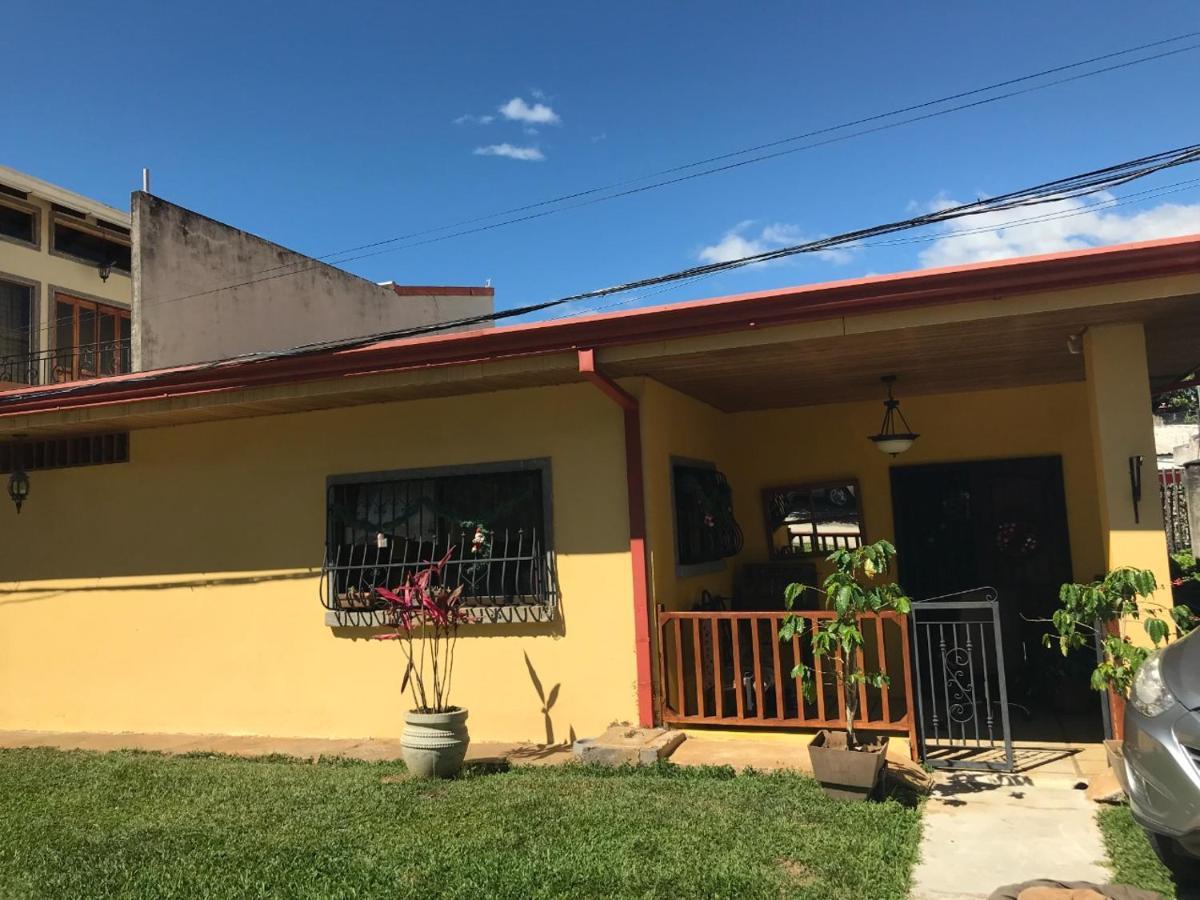Río SegundoCasa Lorin公寓 外观 照片